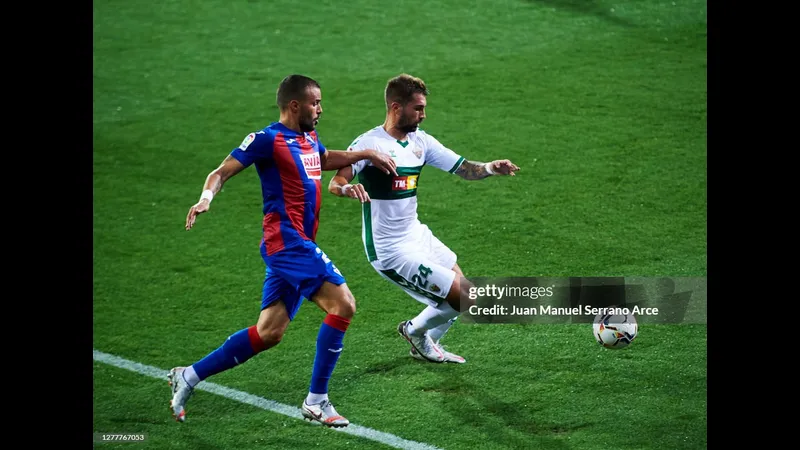 Bóng đá đỉnh cao giữa Eibar và Elche Bóng đá đỉnh cao giữa Eibar và Elche